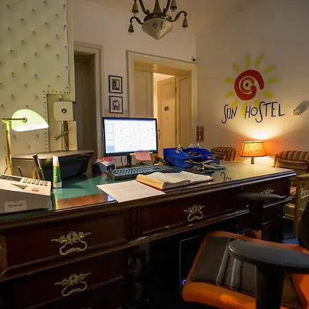 Hostel Sun *