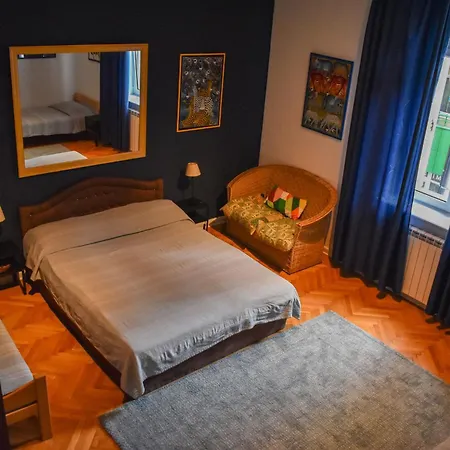 Sun Hostel